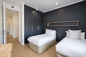 Point Waterfront Apartments