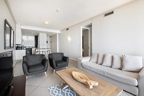 Point Waterfront Apartments