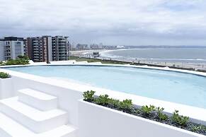 Point Waterfront Apartments