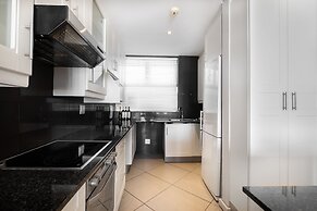 Point Waterfront Apartments