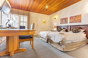 Bay Tree Guest House