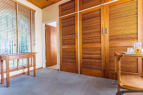 Bay Tree Guest House