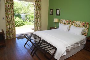 Medindi Manor