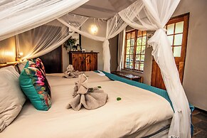 Thornhill Safari Lodge