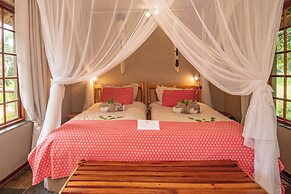 Thornhill Safari Lodge