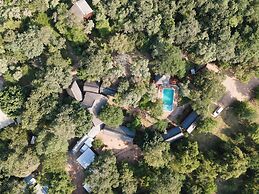 Thornhill Safari Lodge