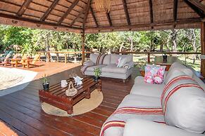 Thornhill Safari Lodge