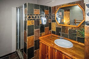 Thornhill Safari Lodge
