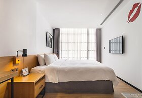 BlueSky Hotel