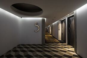 BlueSky Hotel