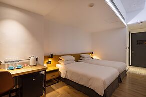 BlueSky Hotel