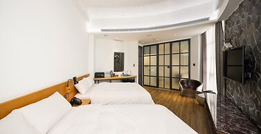 BlueSky Hotel