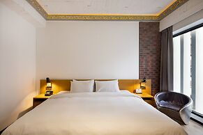 BlueSky Hotel