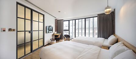 BlueSky Hotel