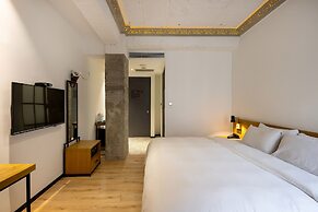 BlueSky Hotel