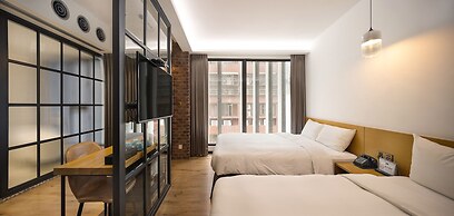 BlueSky Hotel