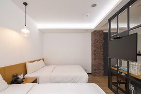 BlueSky Hotel