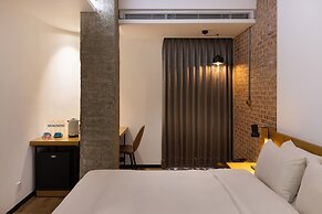 BlueSky Hotel