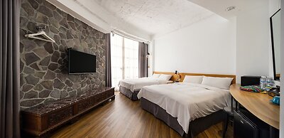BlueSky Hotel