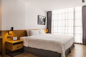 BlueSky Hotel