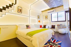 F One B&B