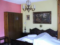 Katerina Hotel