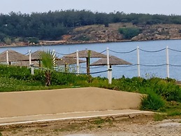 Ilona Apartments
