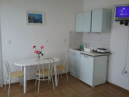 Ilona Apartments
