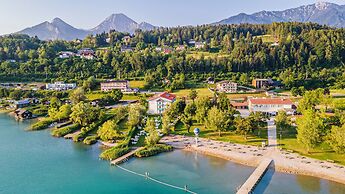 Strandhotel Faak