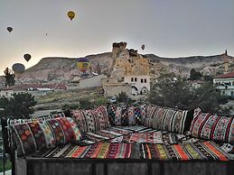 Jacob's Cave Suites