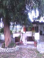 Agrelia House
