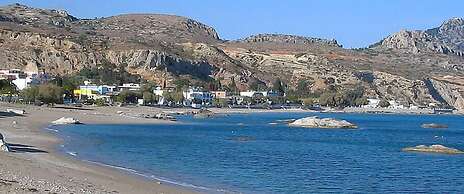 Delfini Beach Hotel