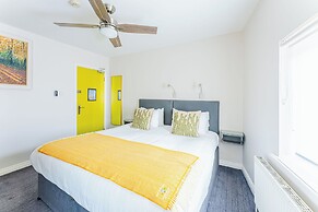 Dan Linehans Bar and B&B