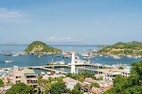Komodo Lodge
