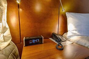 Motel Invitation