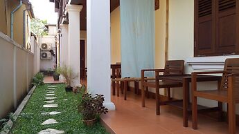 Peninsula Villas