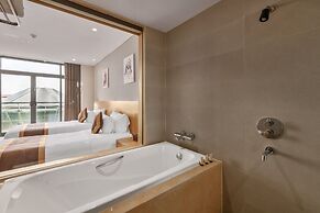 The Reed Hotel