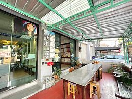 Bakeroom Hostel