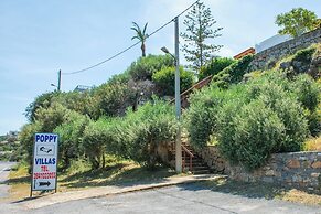 Poppy Villas