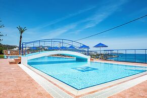 Poppy Villas