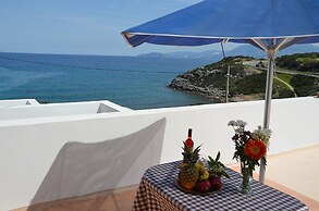 Poppy Villas