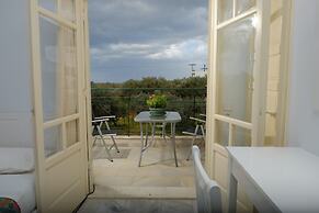 Dialinas Apartments