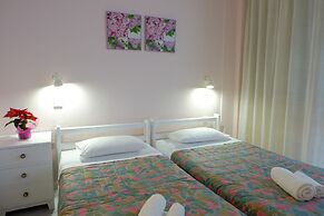 Dialinas Apartments
