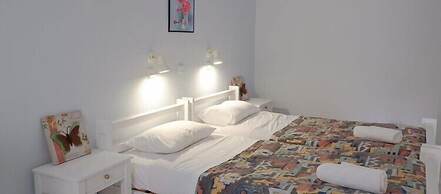 Dialinas Apartments
