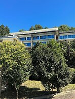Maximilian Suites