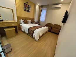 Mely Hotel