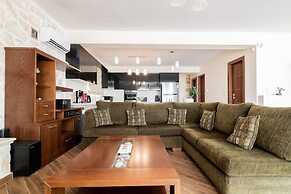Orient Villas