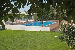 Elaia Villas