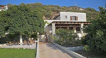 Elaia Villas