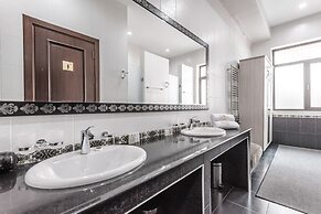 Ichan Qala Premium Class Hotel